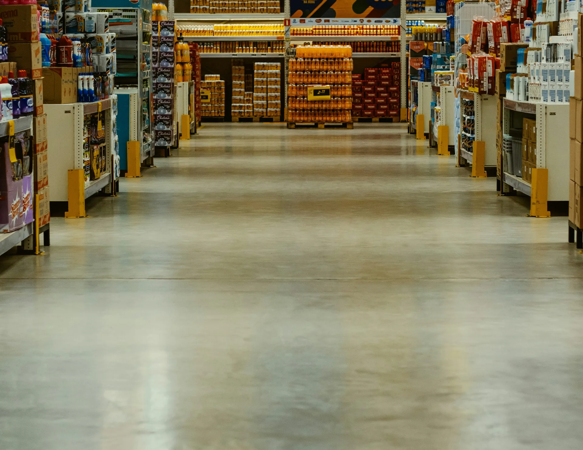 polished commercial concrete floor in a Detroit supermarket aisle