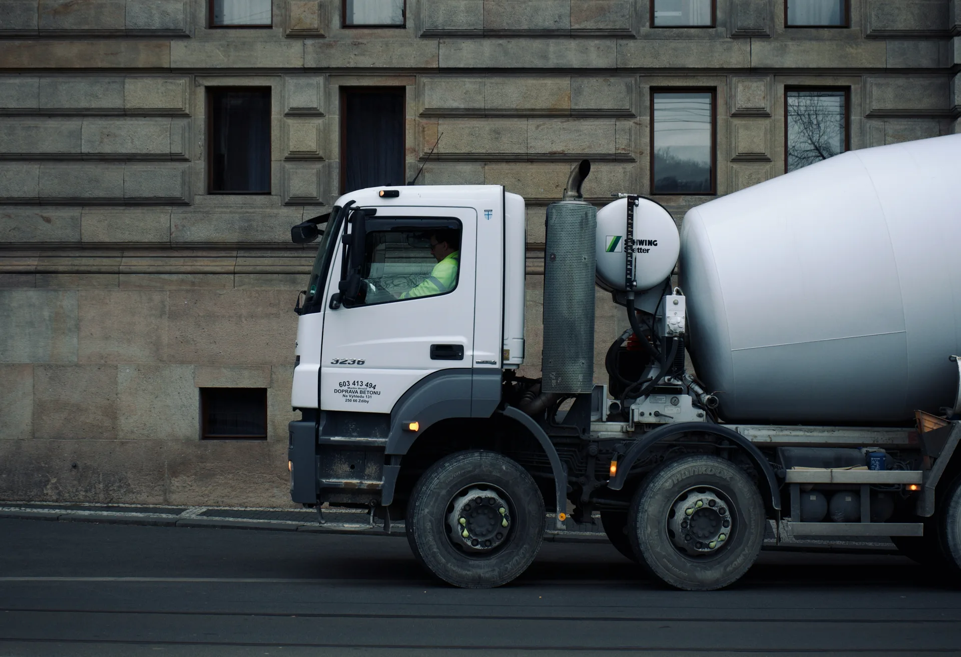ready-mix concrete truck delivering on a Detroit pour