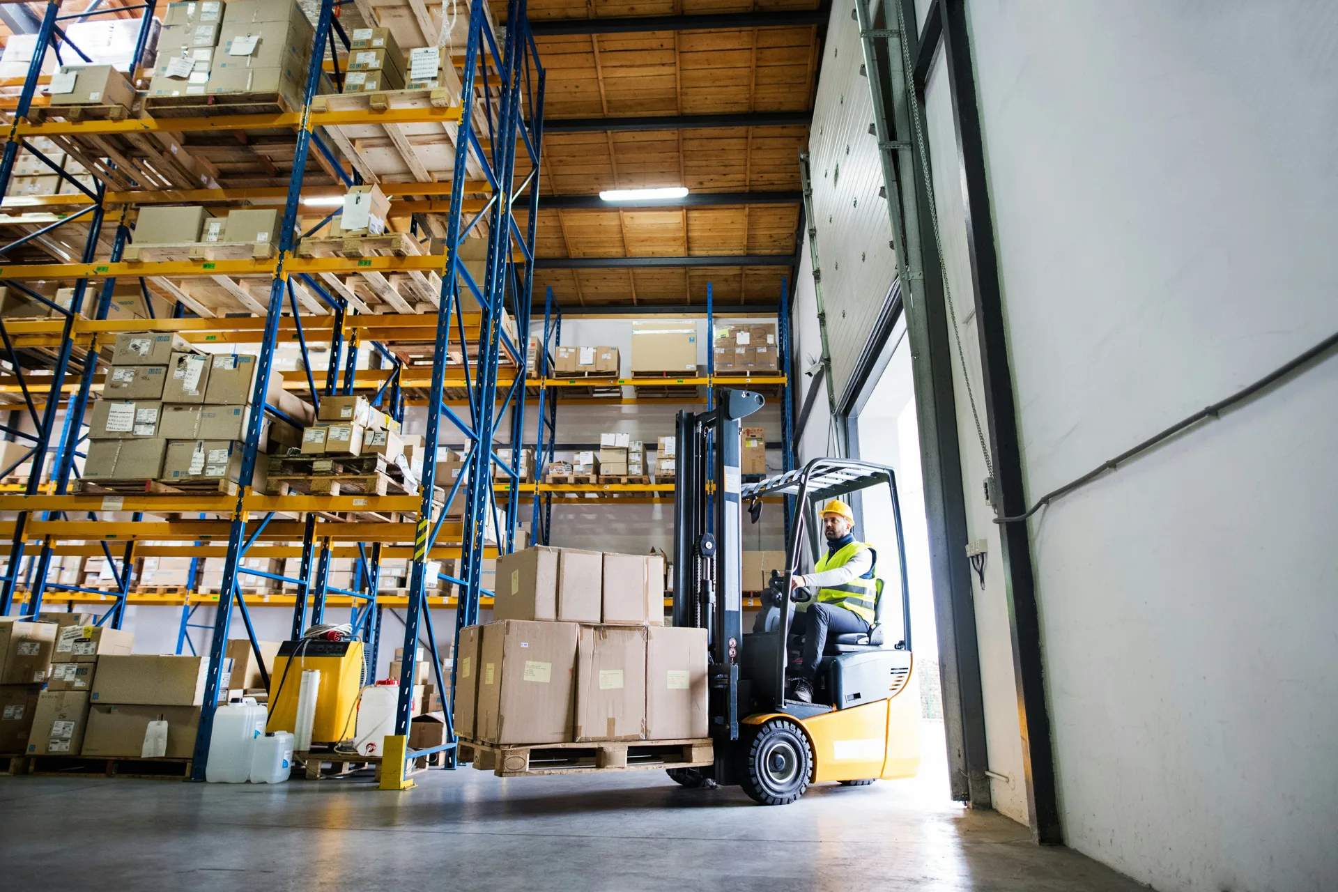 forklift on a finished industrial warehouse floor in a Detroit facility