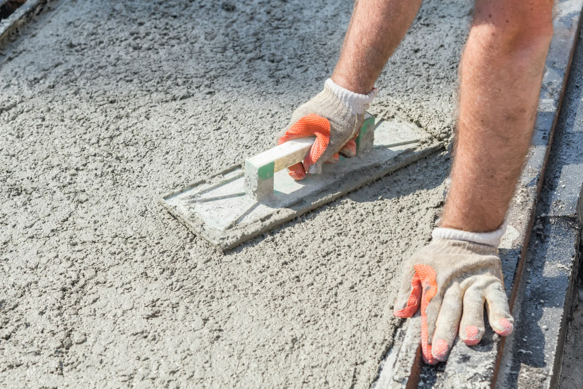 Laticrete underlayment being floated for a Detroit tile install